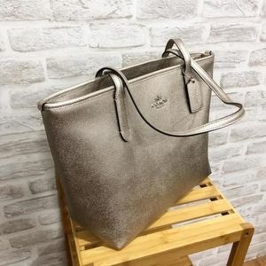 Coach MTLC Crossgrain Leather City Tote